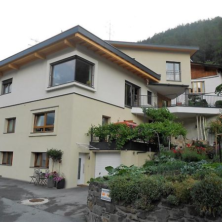 Haus Lutz Apartment Пруц Екстериор снимка