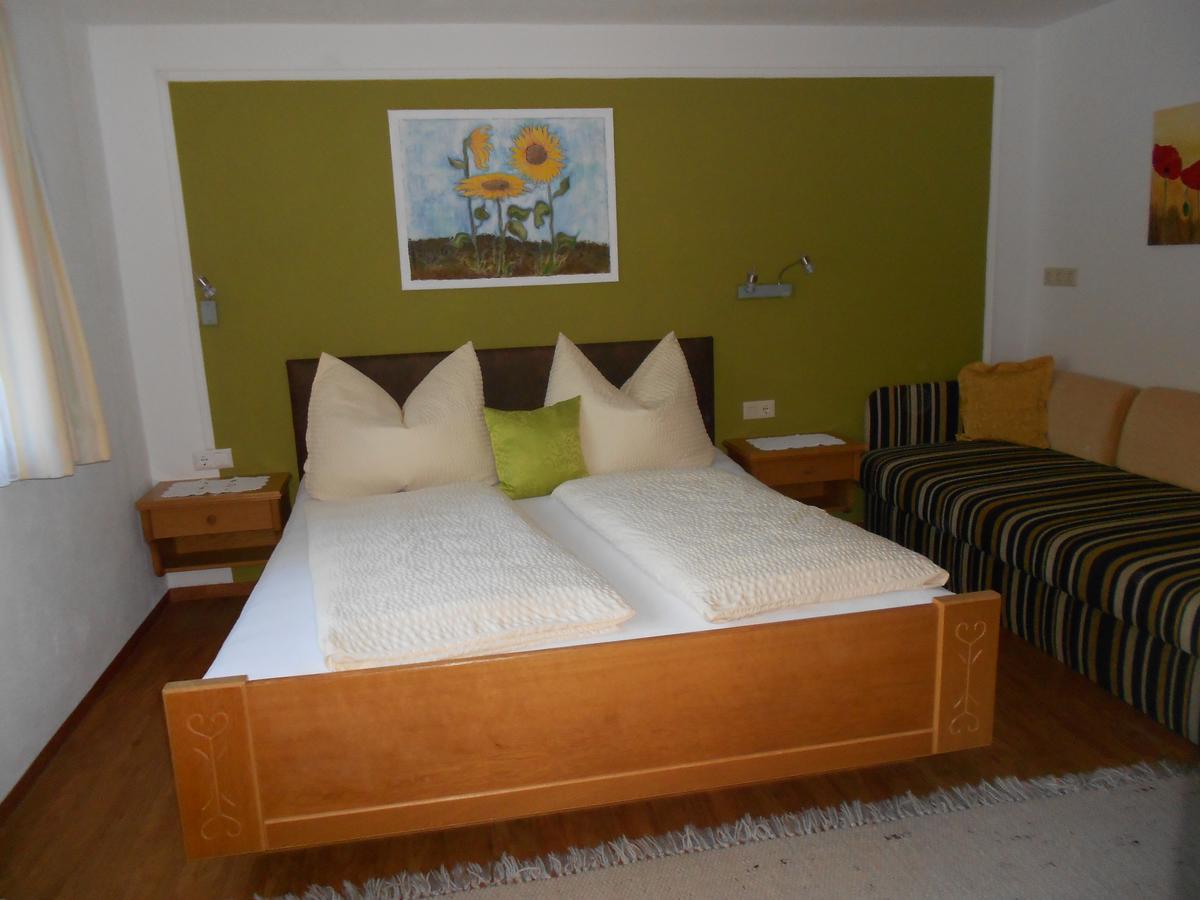 Haus Lutz Apartment Пруц Екстериор снимка